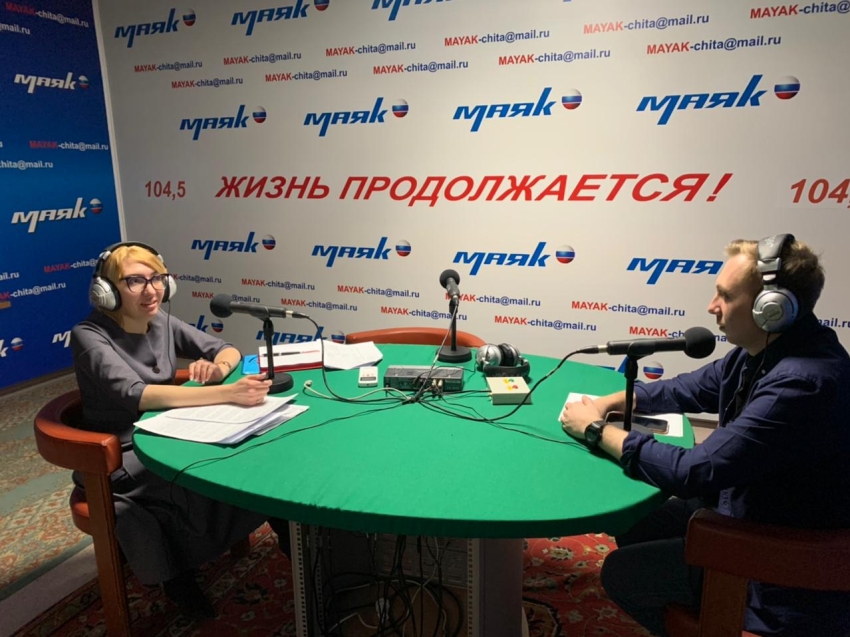 Елена Морозова рассказала об изменениях в тарифах в прямом эфире на радио «Маяк»